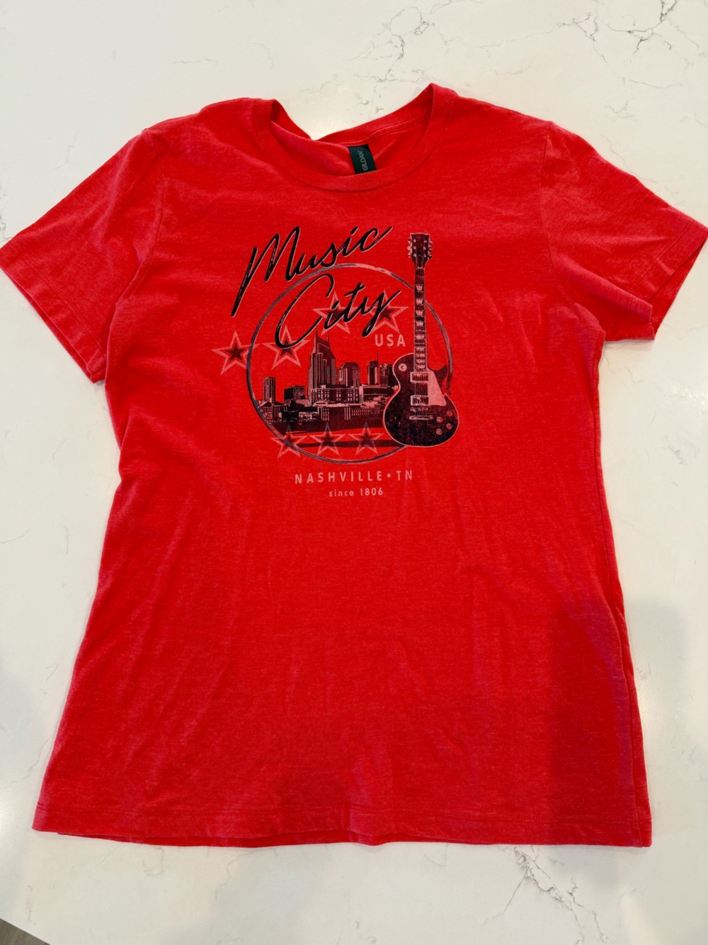 Gildan Red Crew Neck Graphic Tee